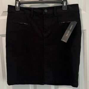 Black Twill Slimming Skirt, Straight, Front & Back Pockets, Button/Zipper Close